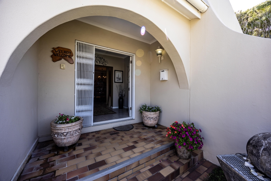 3 Bedroom Property for Sale in Beacon Bay Eastern Cape